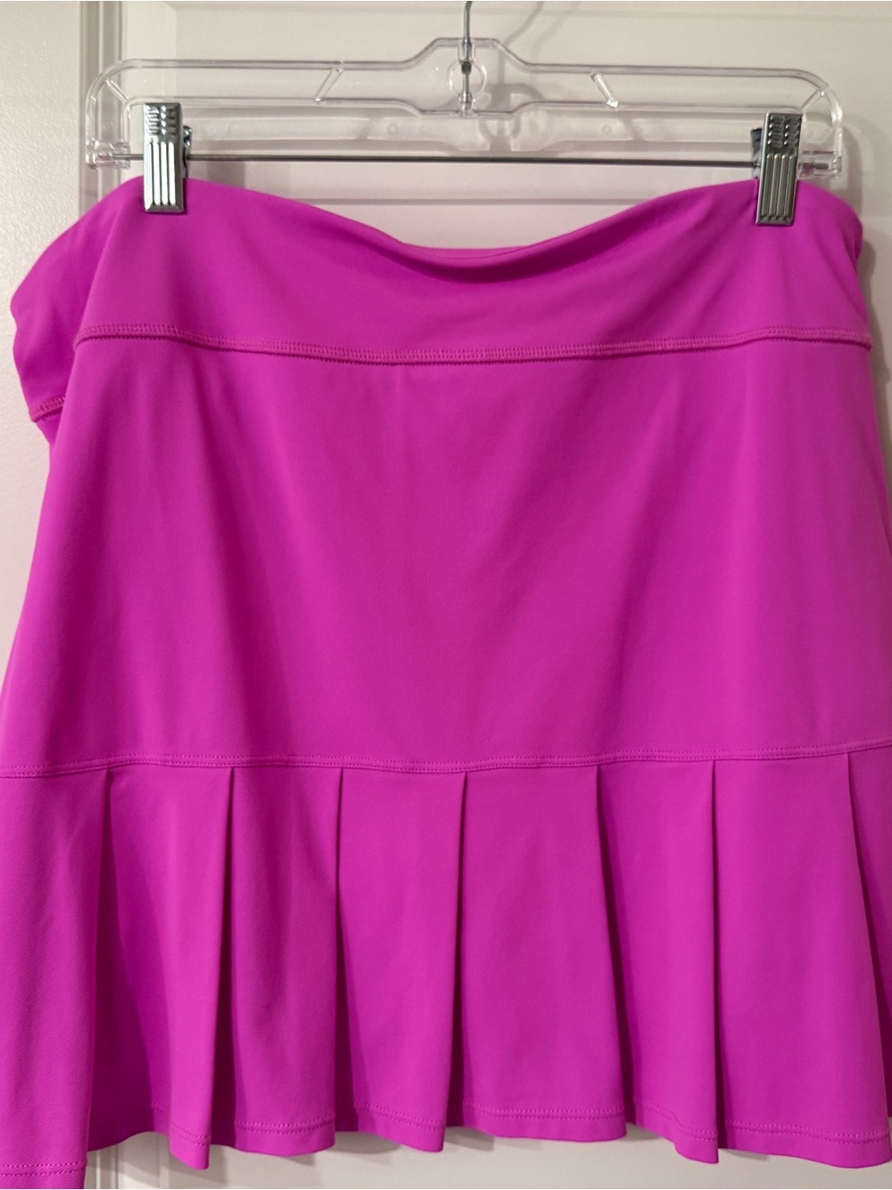 Lilly Pulitzer Luxletic Hot Pink Pleated Tennis Skort